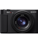 Sony 61MP, 35mm F2.0 ZEISS camera