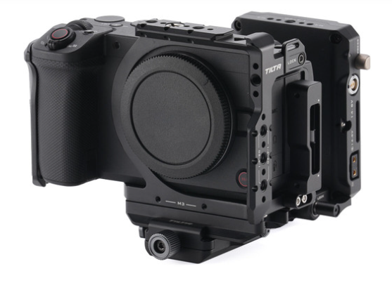 capture-357.png Tilta Camera Cage for Canon R6 V Power Kit - Black - Imagen 1