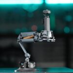 Tilta Hydra Alien Mini Electronic Suction Cup (6″) Kit - Titanium Gray(with Internal Batteries) - Imagen 6