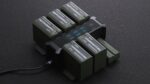 Tilta Foldable Charging Station for L-Series/NP-F Battery Kit (6 Batteries, US) - Black - Imagen 4